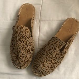 Women's Clara Espadrille Mules - Universal Thread